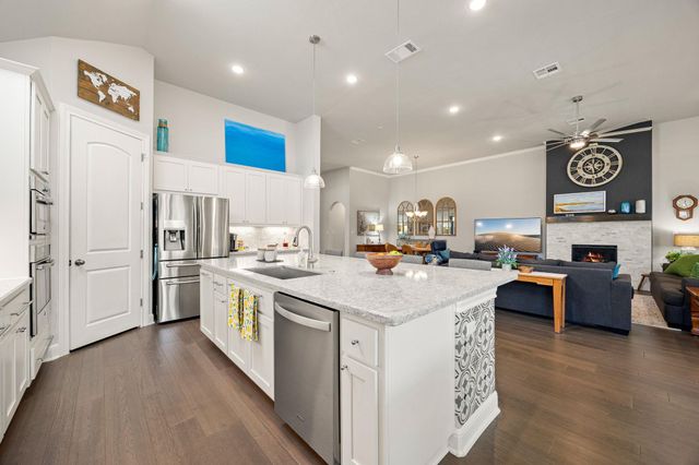 1533 Ferrari DR, Leander, TX 78641