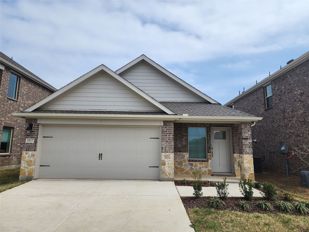 3517 Cribbing Trail, Aubrey, TX 76227