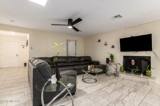 801 W Idaho Street, Tucson, AZ 85706