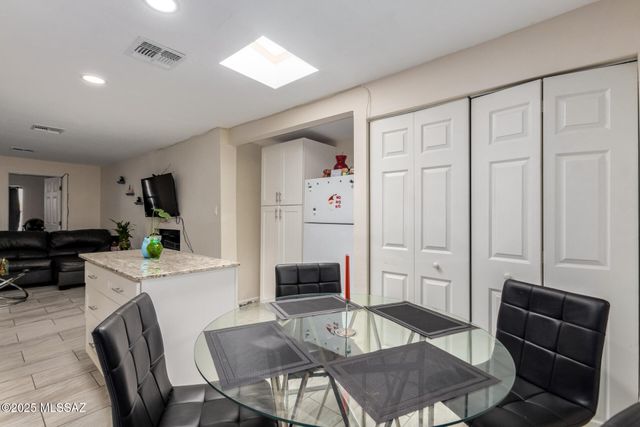 801 W Idaho Street, Tucson, AZ 85706