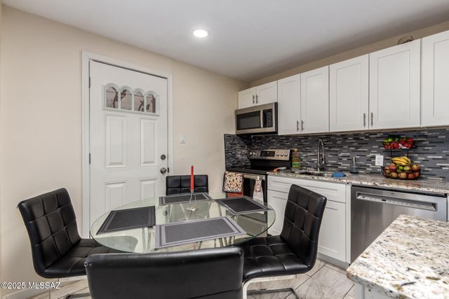 801 W Idaho Street, Tucson, AZ 85706