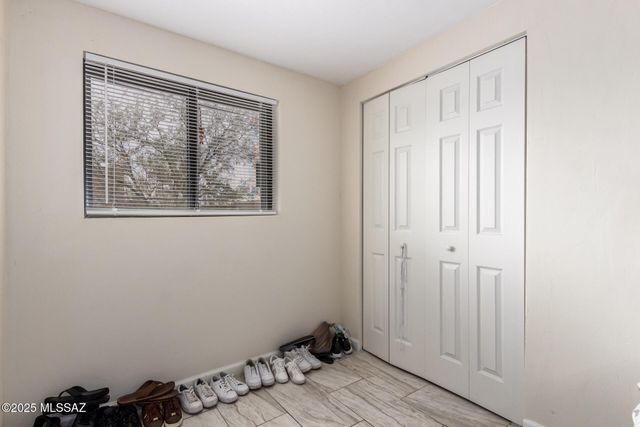 801 W Idaho Street, Tucson, AZ 85706