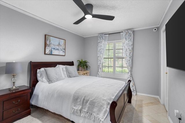 4915 Cross Creek Court, Arlington, TX 76017