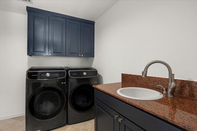 4915 Cross Creek Court, Arlington, TX 76017