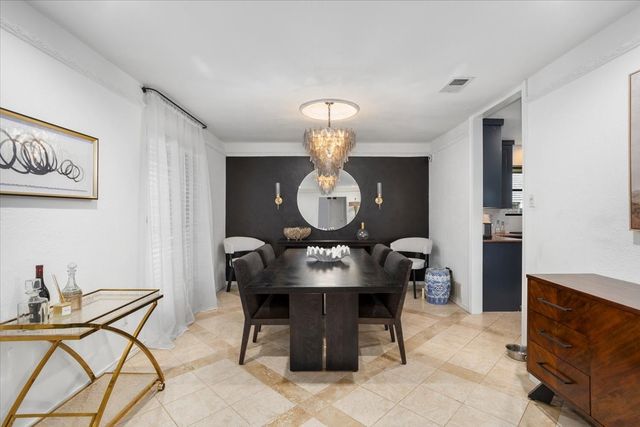 4915 Cross Creek Court, Arlington, TX 76017