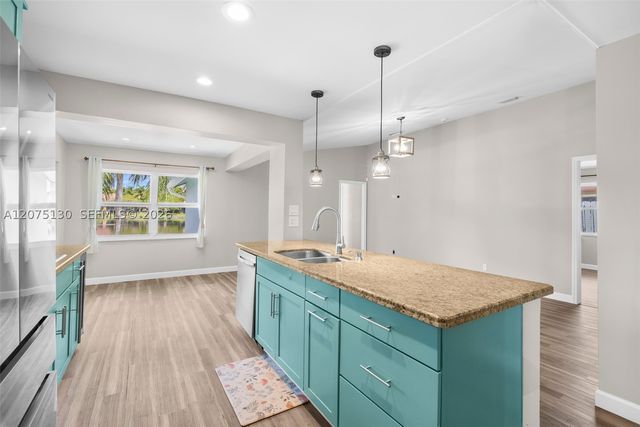 1151 NW 78th Ter ., Plantation, FL 33322