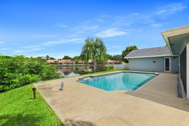 1151 NW 78th Ter ., Plantation, FL 33322