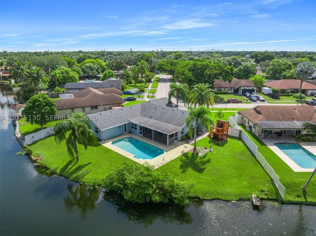 1151 NW 78th Ter ., Plantation, FL 33322