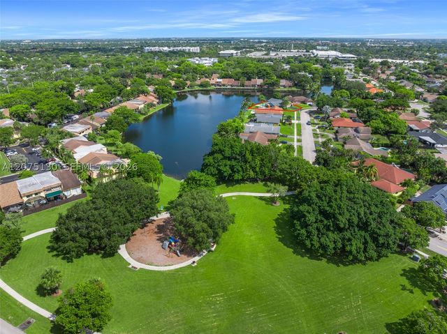 1151 NW 78th Ter ., Plantation, FL 33322