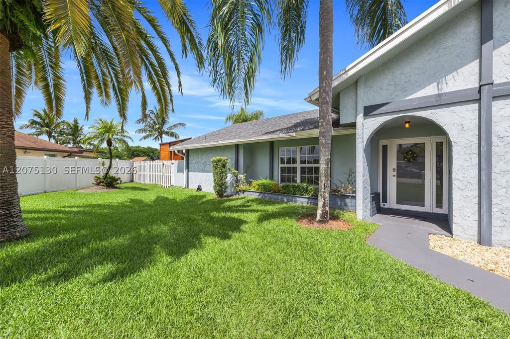 1151 NW 78th Ter ., Plantation, FL 33322