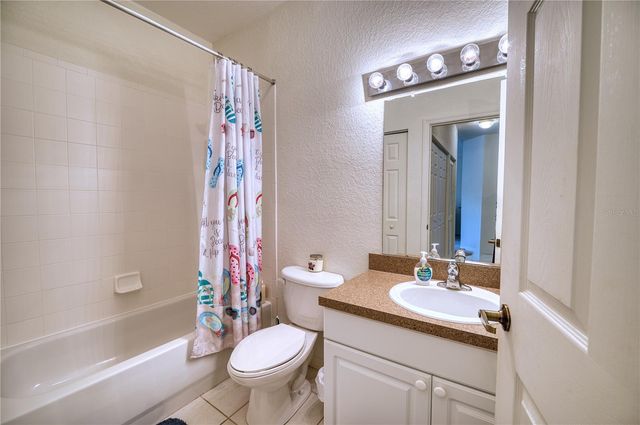 3980 MEDITERRANEA CIRCLE 522, Sarasota, FL 34233