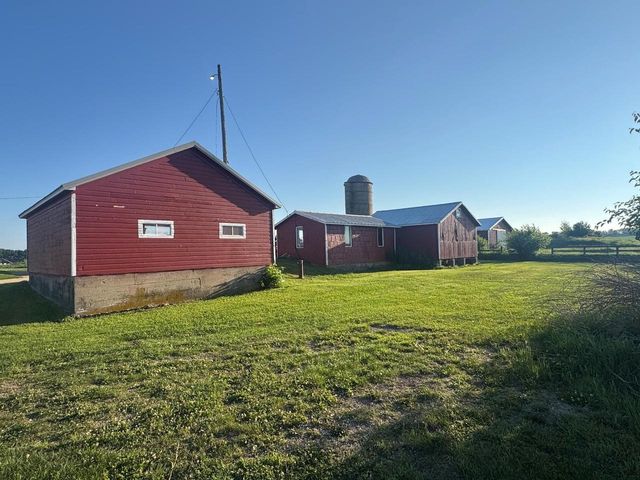 2627 S Seminole Way, Fitchburg, WI 53711