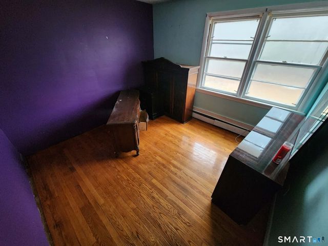 948 Old Colony Road, Meriden, CT 06450