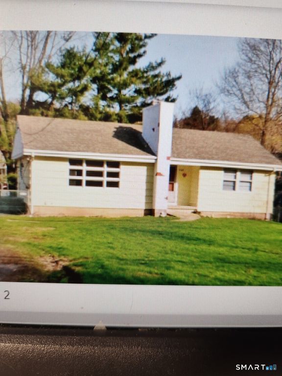 948 Old Colony Road, Meriden, CT 06450