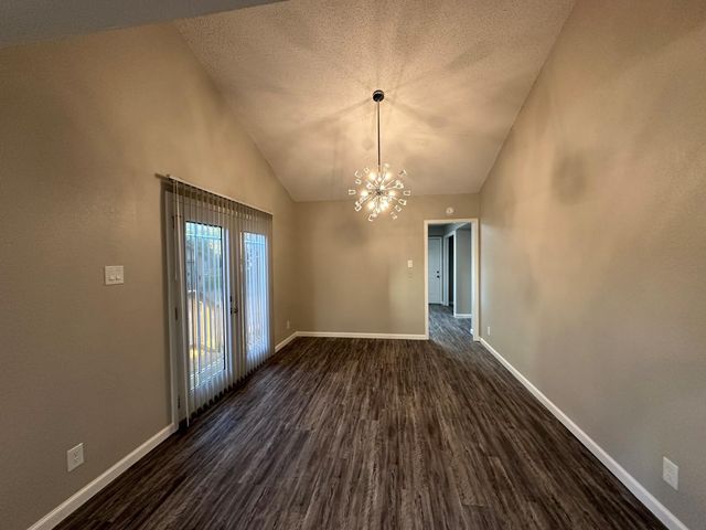 295 Mooring CIR A, Lakeway, TX 78734