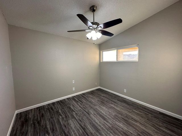 295 Mooring CIR A, Lakeway, TX 78734