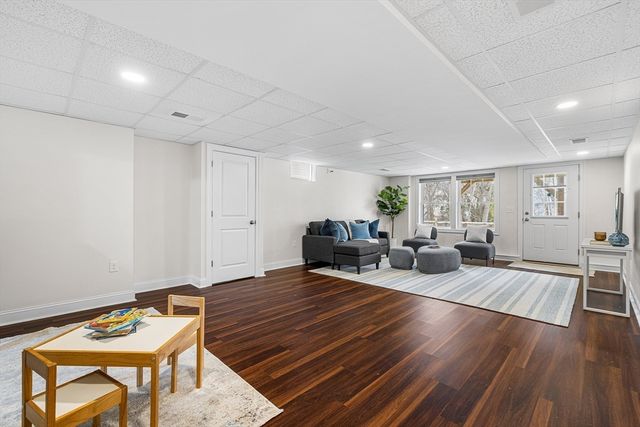 7 Alan R Gerrish Dr 7, Woburn, MA 01801