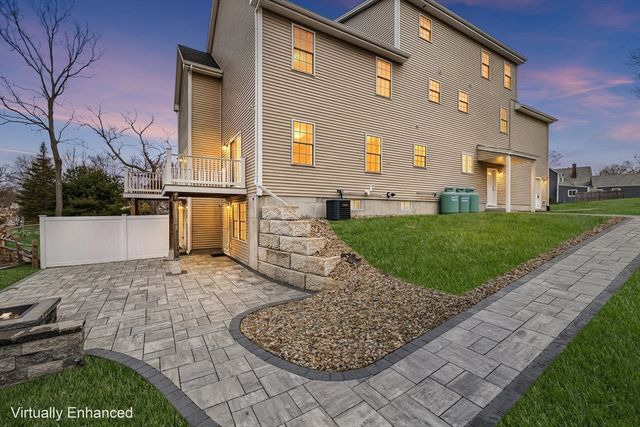 7 Alan R Gerrish Dr 7, Woburn, MA 01801