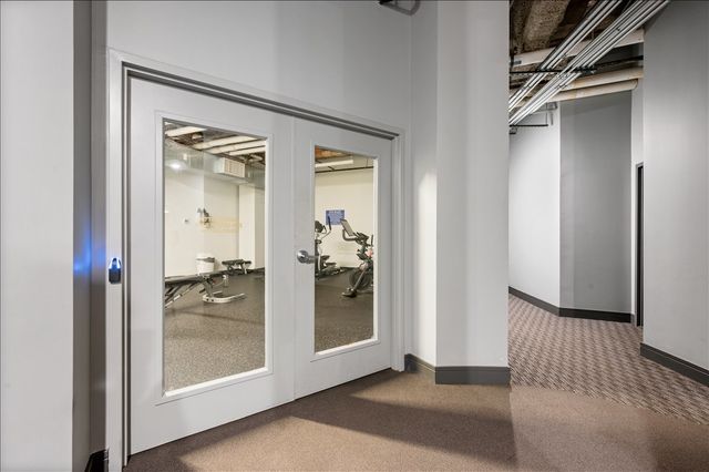 20 N State Street 409, Chicago, IL 60602