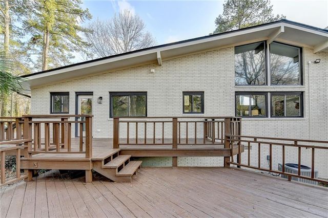 277 Hillside Drive, Winder, GA 30680