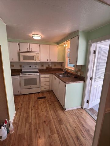 107 ROMA ROAD, Venice, FL 34285