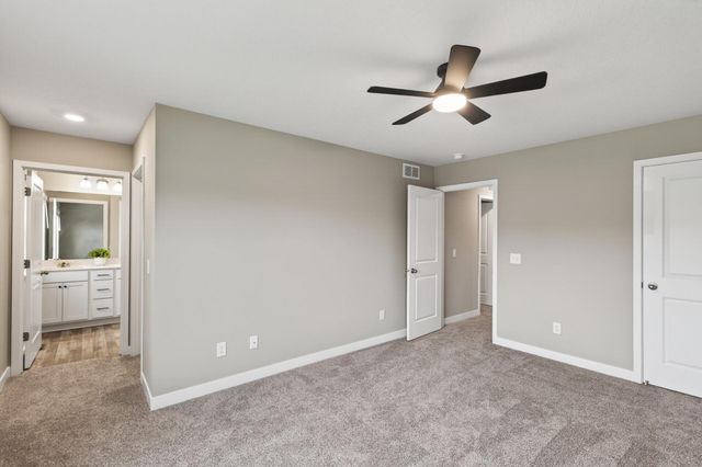 7654 207th Street W, Lakeville, MN 55044
