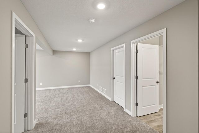 7654 207th Street W, Lakeville, MN 55044