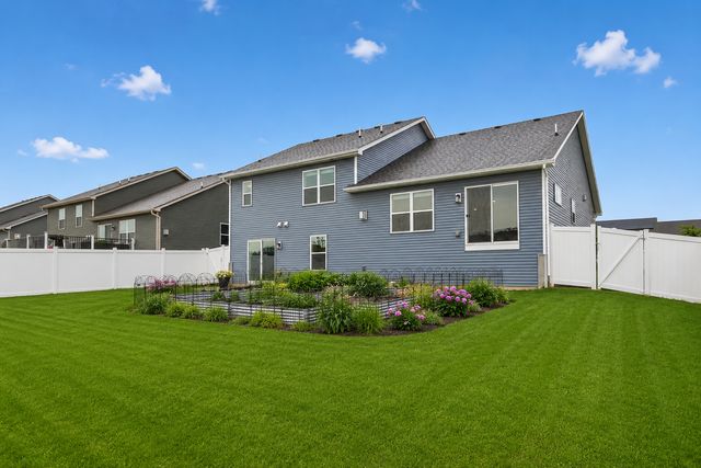 7654 207th Street W, Lakeville, MN 55044