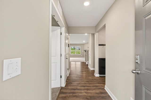 7654 207th Street W, Lakeville, MN 55044