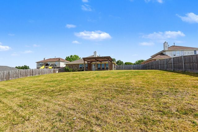 1302 Buckingham Drive, Forney, TX 75126