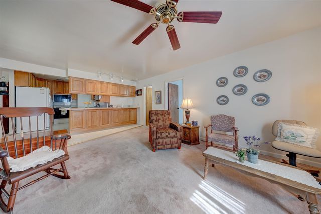 1323 Maxville Road, Boonville, IN 47601