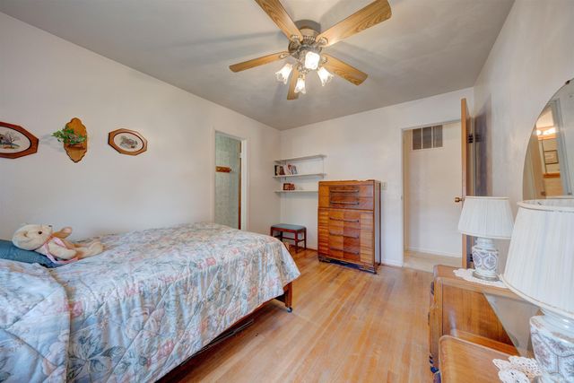 1323 Maxville Road, Boonville, IN 47601