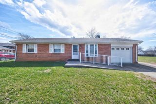 1323 Maxville Road, Boonville, IN 47601