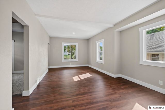 4612 N 36th Street, Omaha, NE 68111