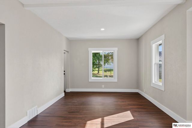 4612 N 36th Street, Omaha, NE 68111