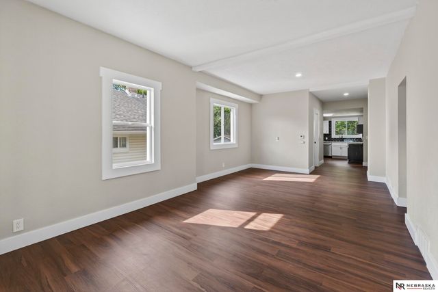 4612 N 36th Street, Omaha, NE 68111