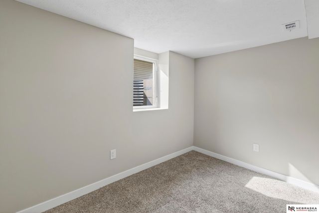 4612 N 36th Street, Omaha, NE 68111