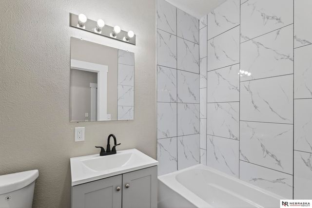 4612 N 36th Street, Omaha, NE 68111