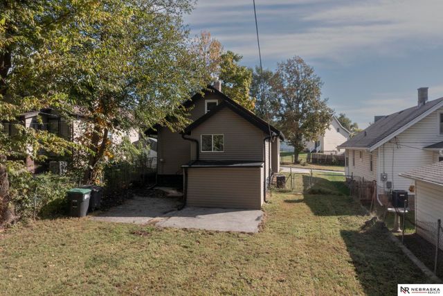 4612 N 36th Street, Omaha, NE 68111