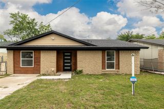3743 Canada Drive, Dallas, TX 75212
