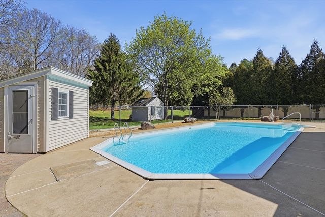 230 Evelina Drive, Marlborough, MA 01752