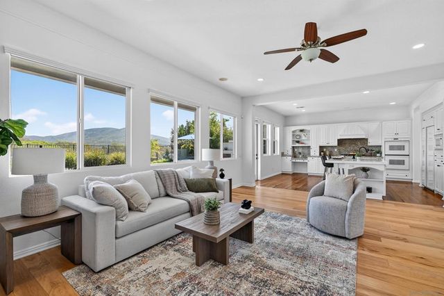 981 ADIRONDACK PLACE, Chula Vista, CA 91914