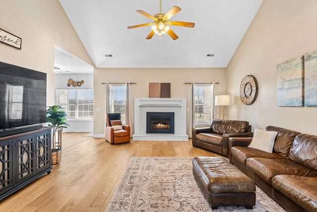 17475 Scott Cemetery Road, Garfield, AR 72732