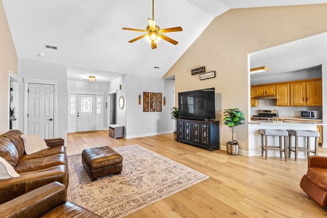 17475 Scott Cemetery Road, Garfield, AR 72732