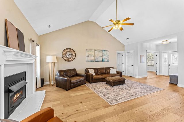 17475 Scott Cemetery Road, Garfield, AR 72732