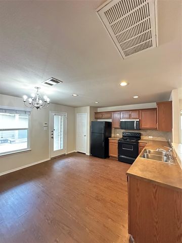 18520 Unit 1 Mammoth Cave BLVD 1, Pflugerville, TX 78660