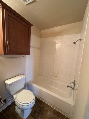 18520 Unit 1 Mammoth Cave BLVD 1, Pflugerville, TX 78660