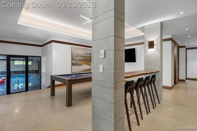 2700 Squirrel Road, Bloomfield Hills, MI 48304