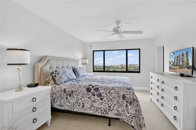 4263 Bay Beach LN 815, Fort Myers Beach, FL 33931