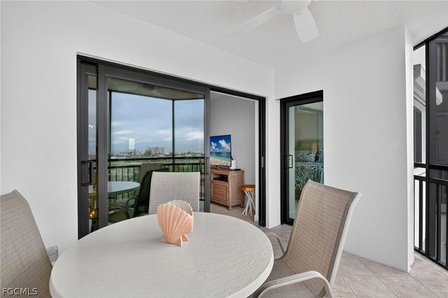 4263 Bay Beach LN 815, Fort Myers Beach, FL 33931